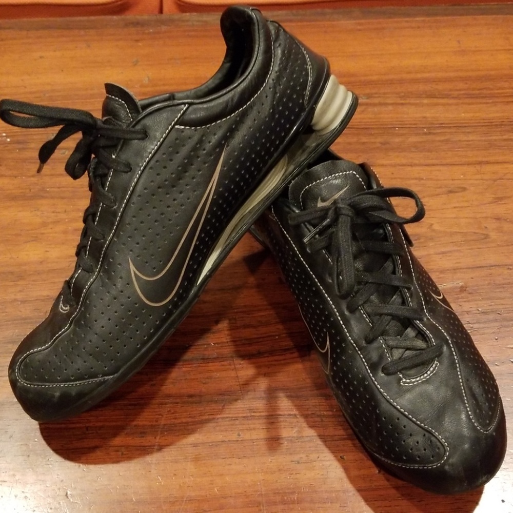 Nike shocks size 10 in great condition
